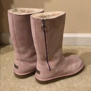 Light Pink Uggs